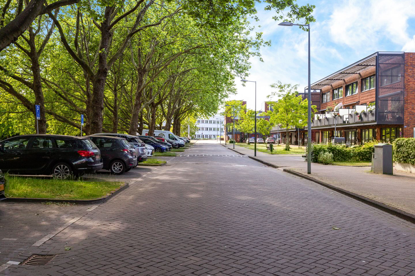 Foto 40 van Hugo de Grootstraat 91