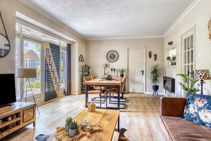 Foto 2 van Dr. Van der Zandestraat 52