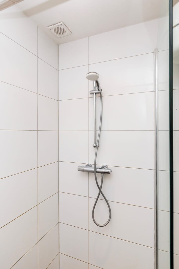 Foto 8 van Schiedamseweg 121-A01A