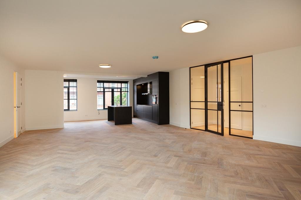 Photo 2 of Van Stolkweg 14-B5