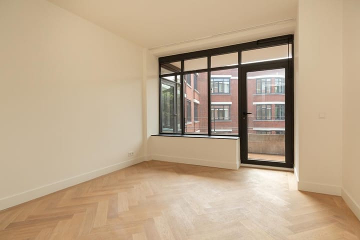 Photo 4 of Van Stolkweg 14-B5