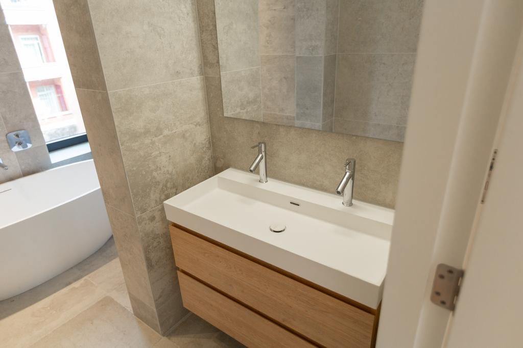 Photo 32 of Van Stolkweg 14-B5