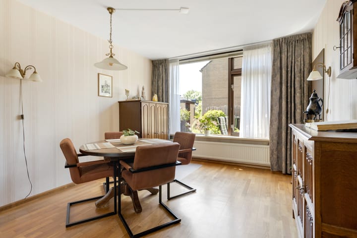 Foto 17 van Planetenbaan 13