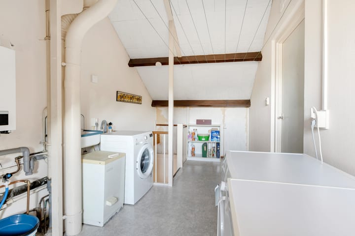 Foto 44 van Planetenbaan 13