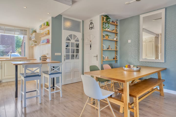 Photo 5 of Schoener 170