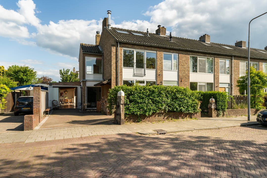 Foto 1 van Juliana van Stolberglaan 74