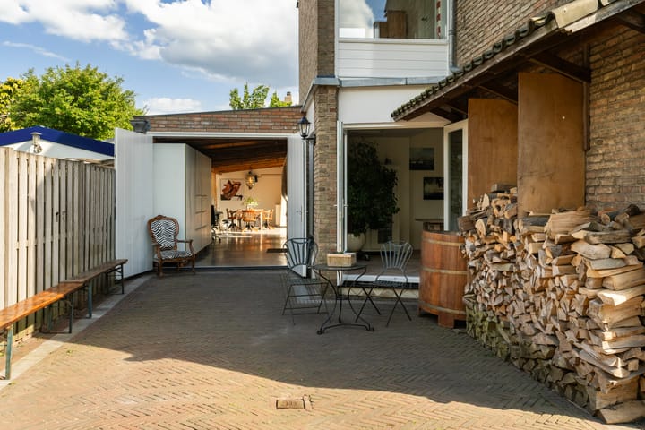 Foto 2 van Juliana van Stolberglaan 74