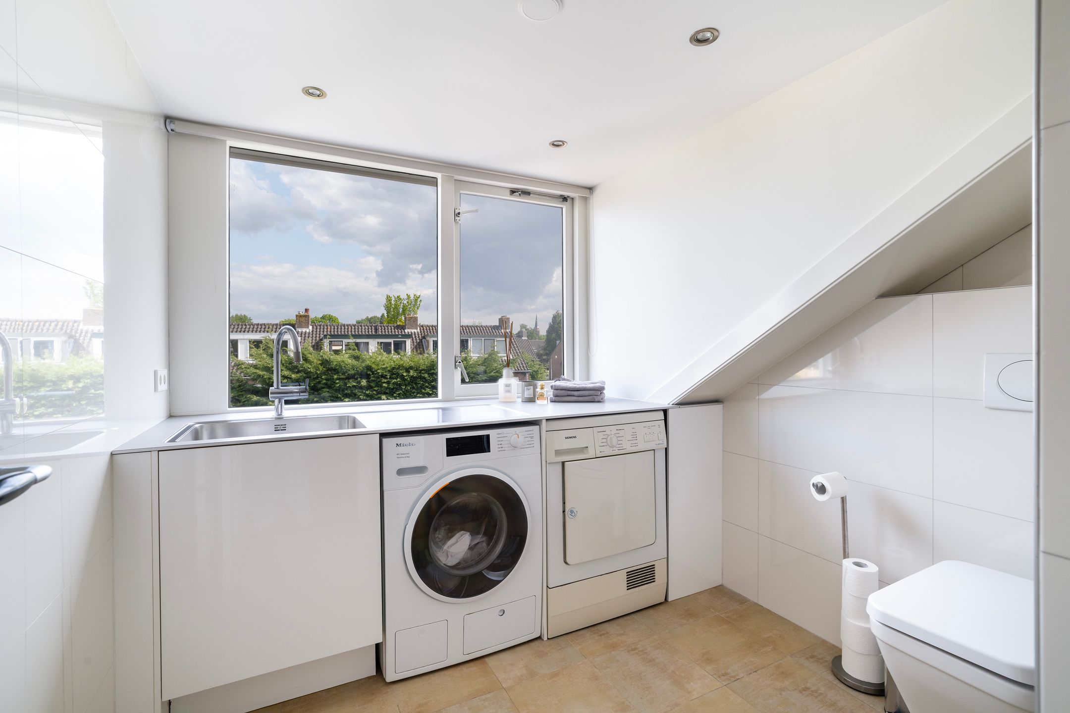 Foto 27 van Juliana van Stolberglaan 74