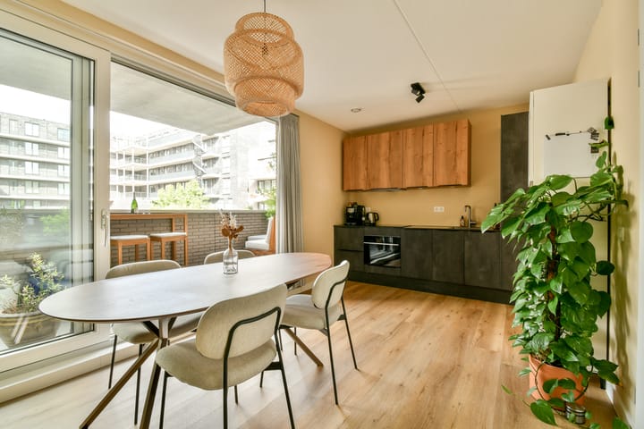 Foto 2 van Trimurtistraat 28