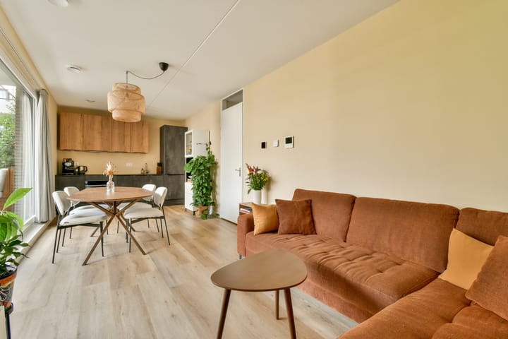 Foto 8 van Trimurtistraat 28