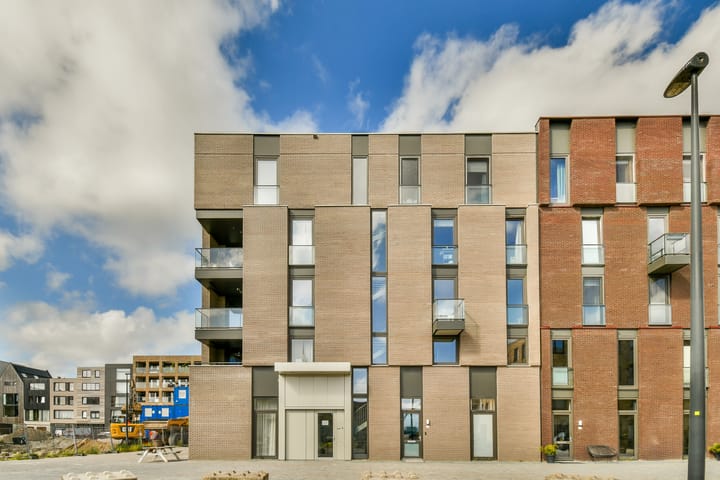 Foto 19 van Trimurtistraat 28