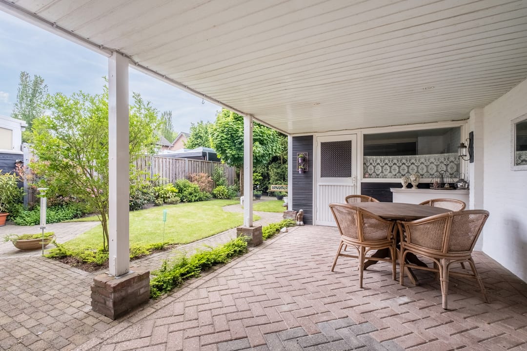 Photo 32 of Arthur van Schendelstraat 8