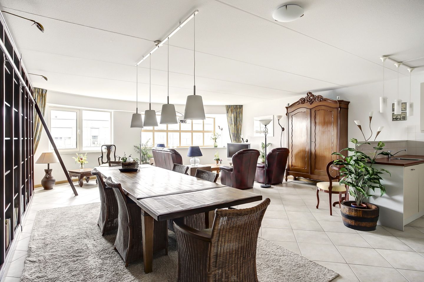 Foto 5 van Oosterweezenstraat 325