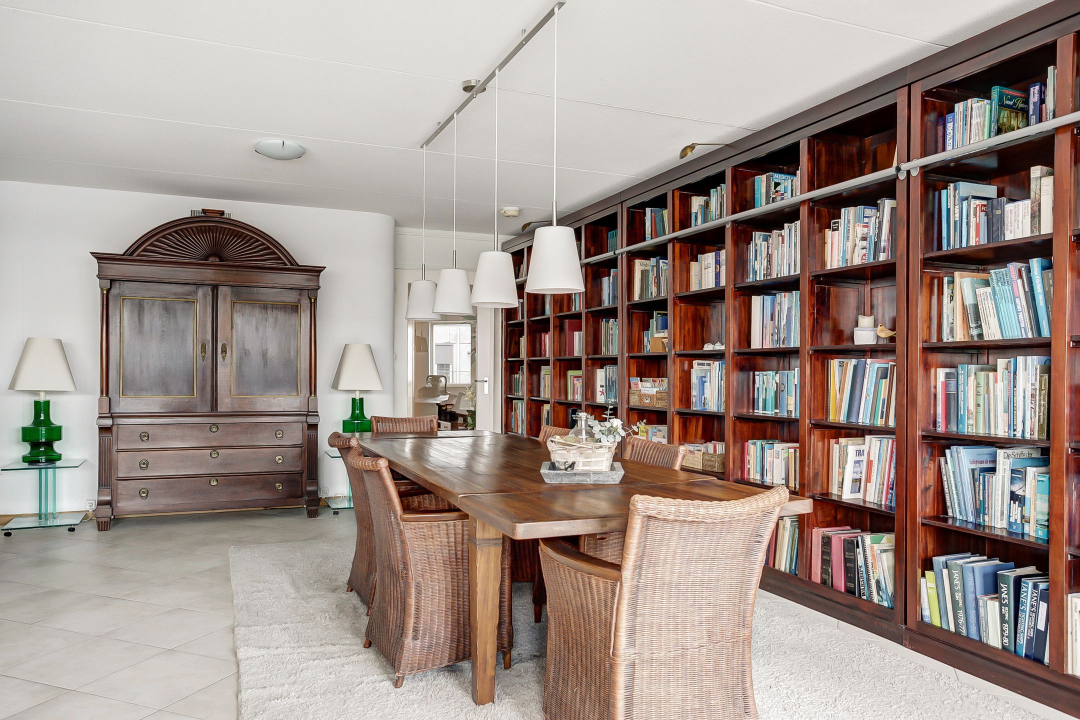 Foto 9 van Oosterweezenstraat 325