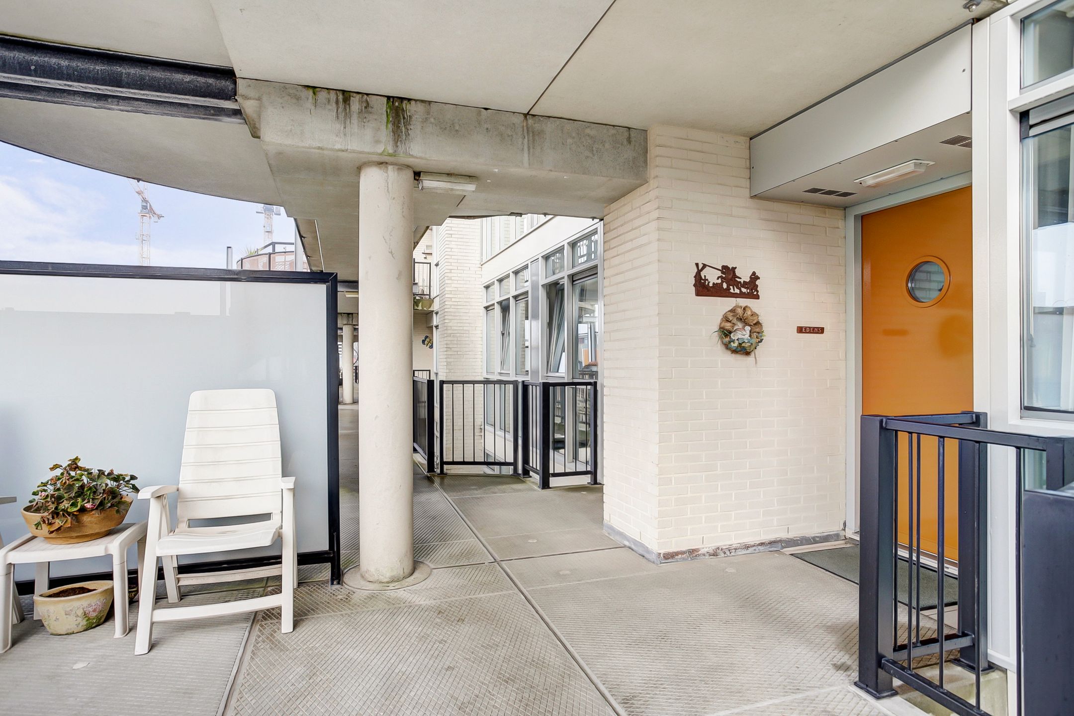 Foto 24 van Oosterweezenstraat 325