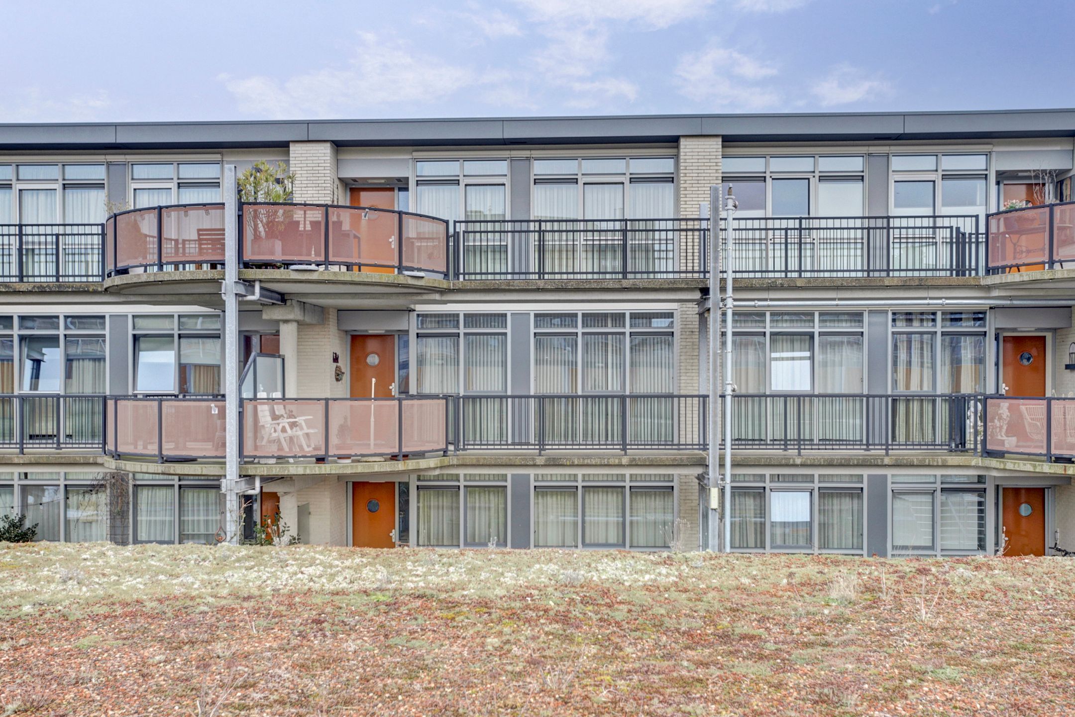 Foto 27 van Oosterweezenstraat 325