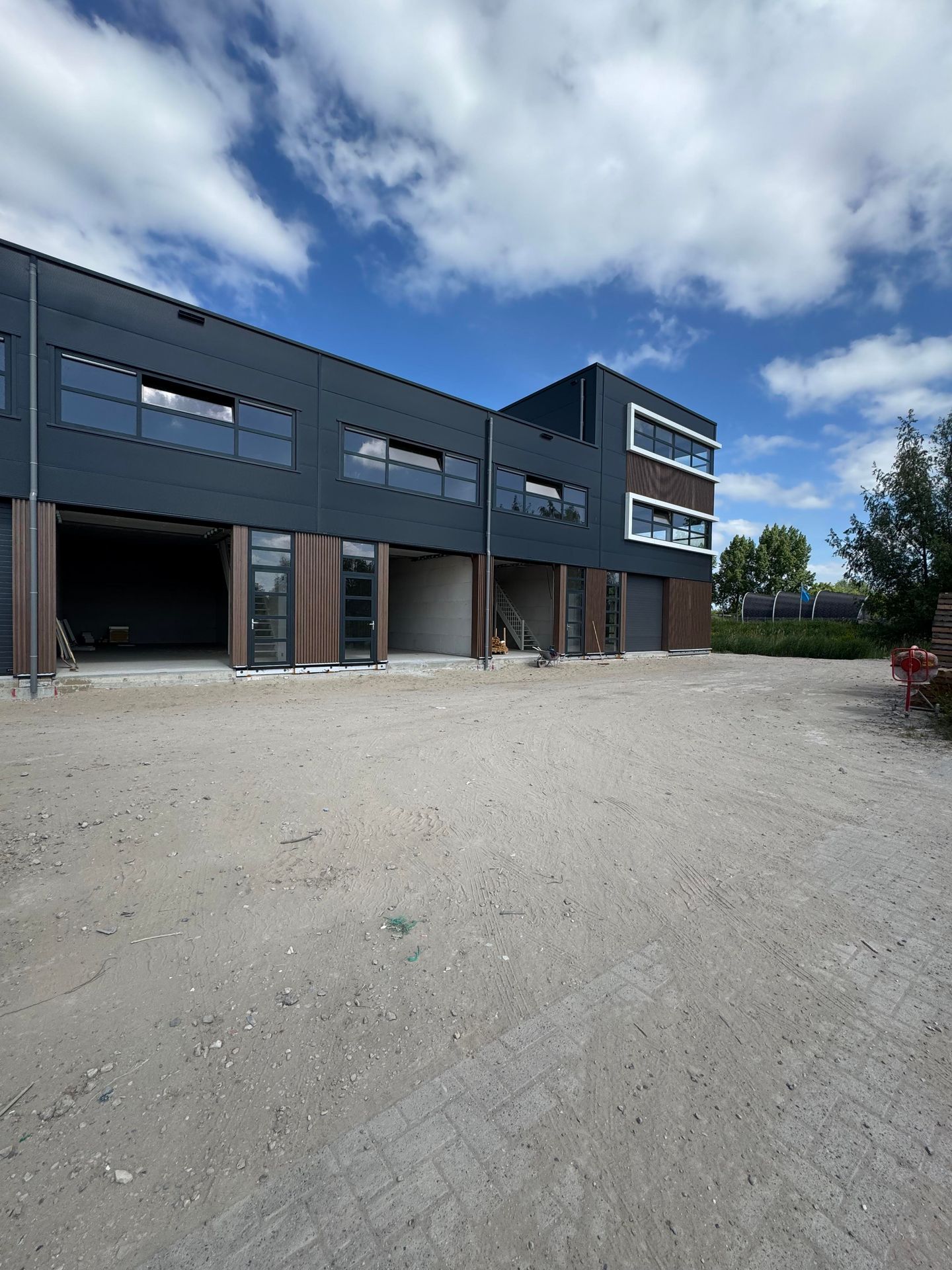 Bekijk foto 3 van Chemieweg 231