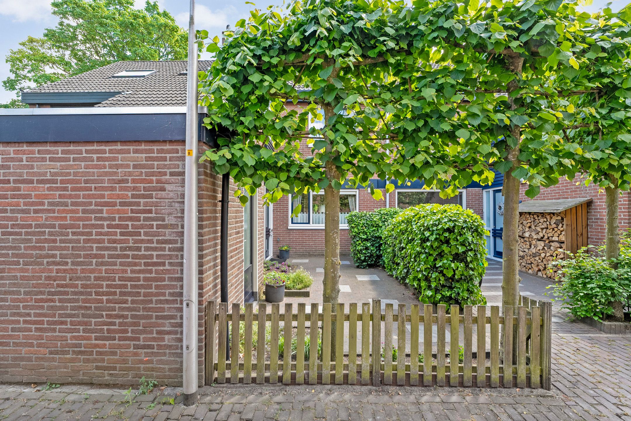 Foto 30 van Esdoornhof 26