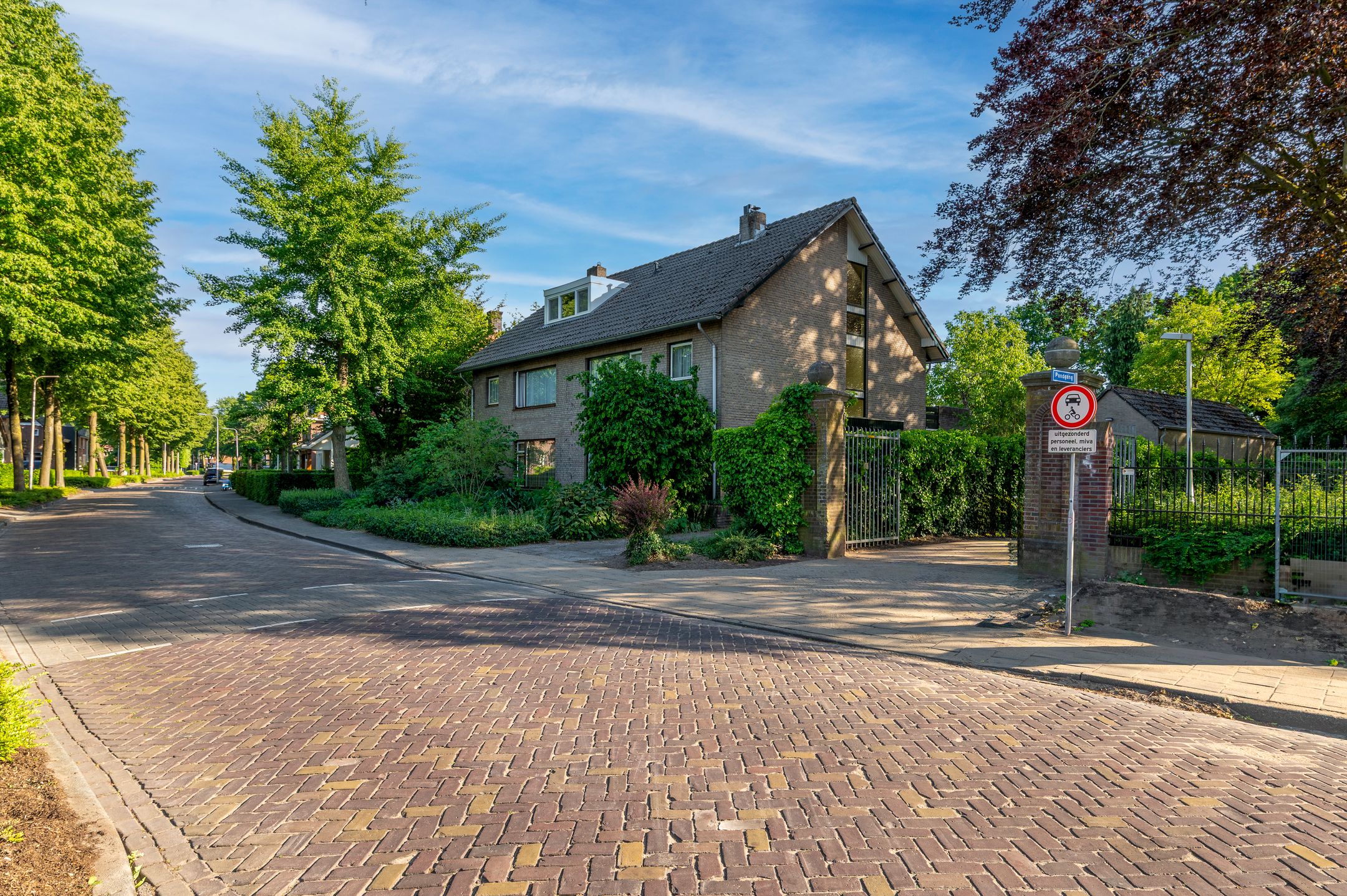 Foto 9 van Raadhuisstraat 28