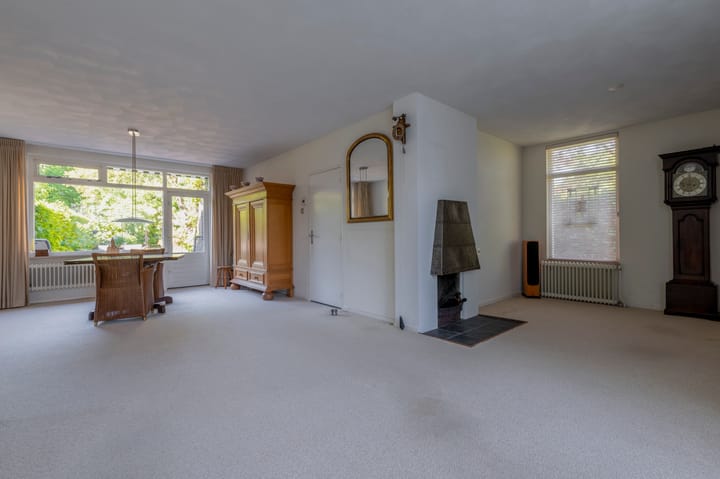 Photo 15 of Raadhuisstraat 28