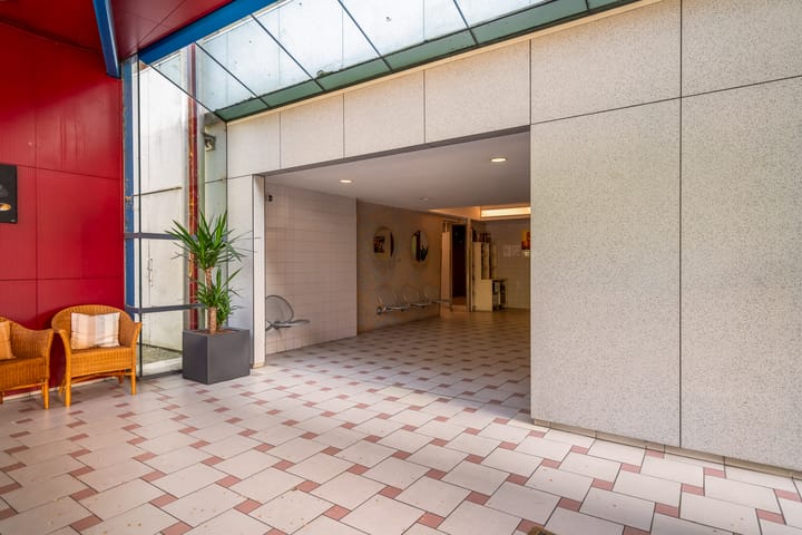 Foto 14 van Albertine Agneslaan 74