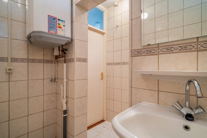 Foto 20 van Albertine Agneslaan 74