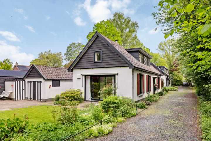 Photo 1 of Parallelweg 7