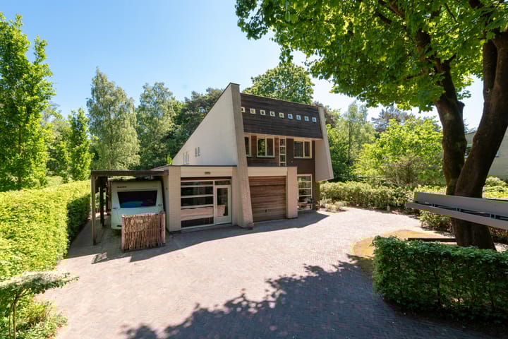 Foto 4 van Gerard Doulaan 30