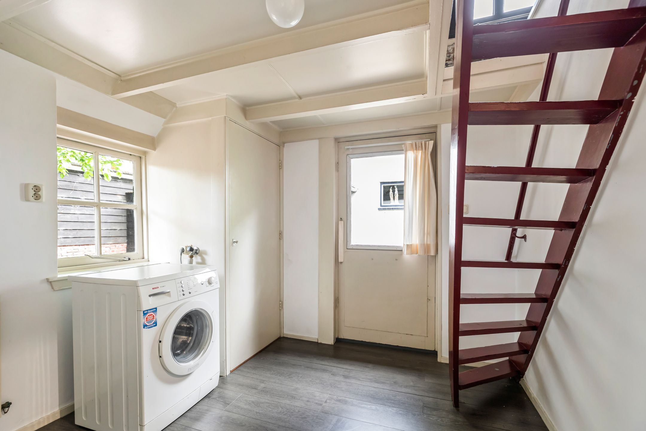 Foto 18 van Parallelweg 7