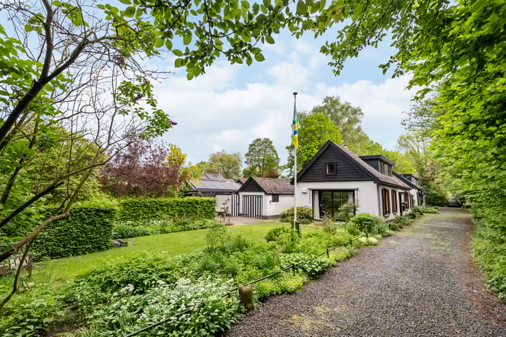 Photo 28 of Parallelweg 7