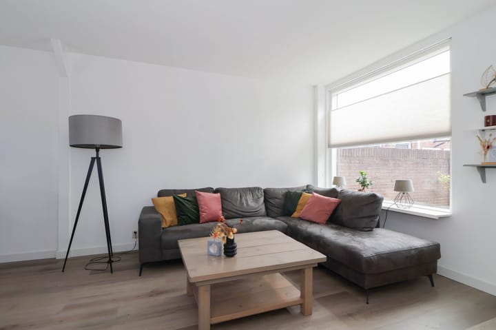 Foto 8 van Polstraat 17