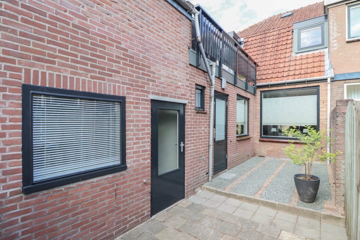 Foto 29 van Polstraat 17