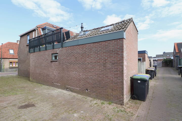 Foto 32 van Polstraat 17