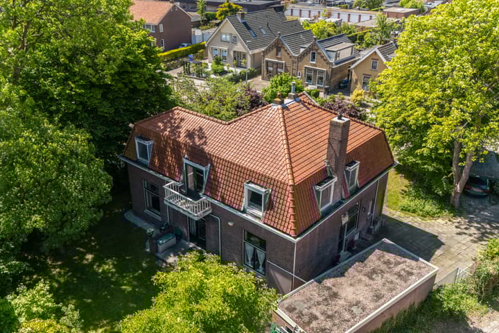 Foto 4 van Burgemeester van Esstraat 58