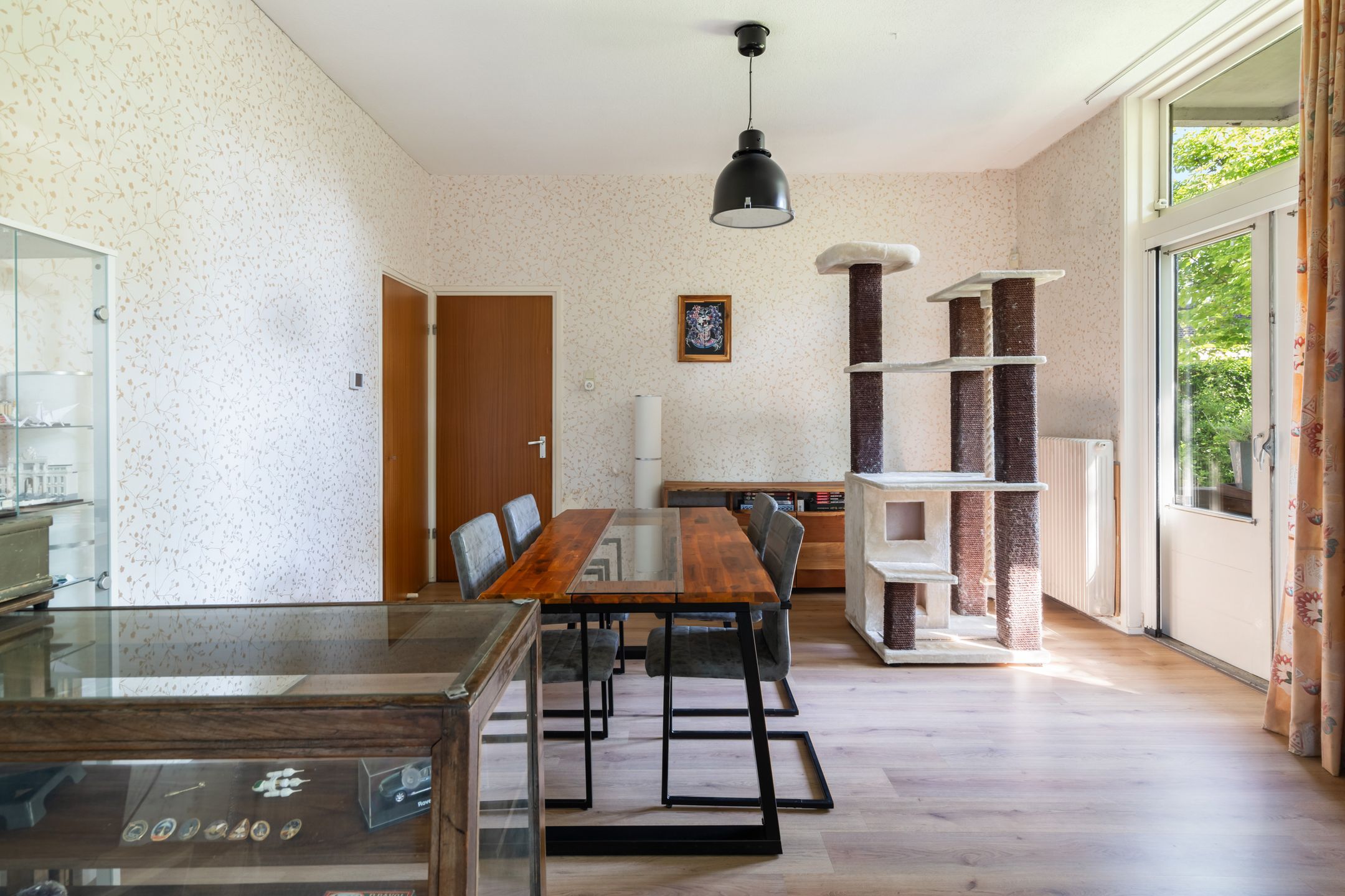 Photo 21 of Burgemeester van Esstraat 58