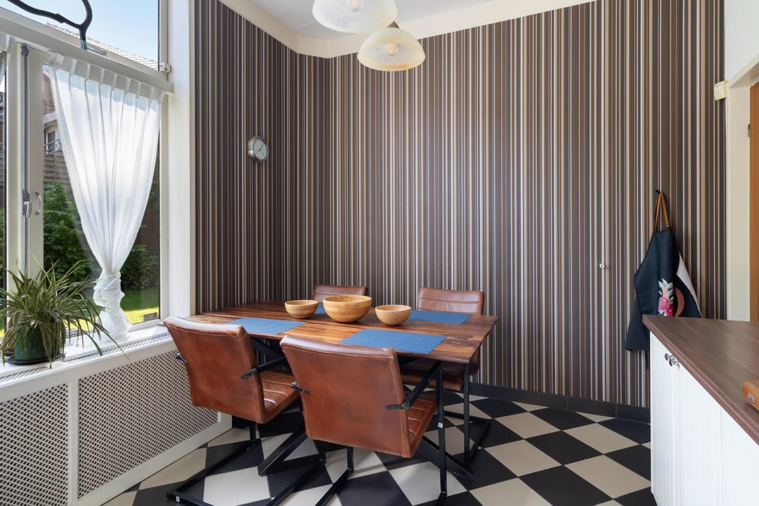 Photo 31 of Burgemeester van Esstraat 58