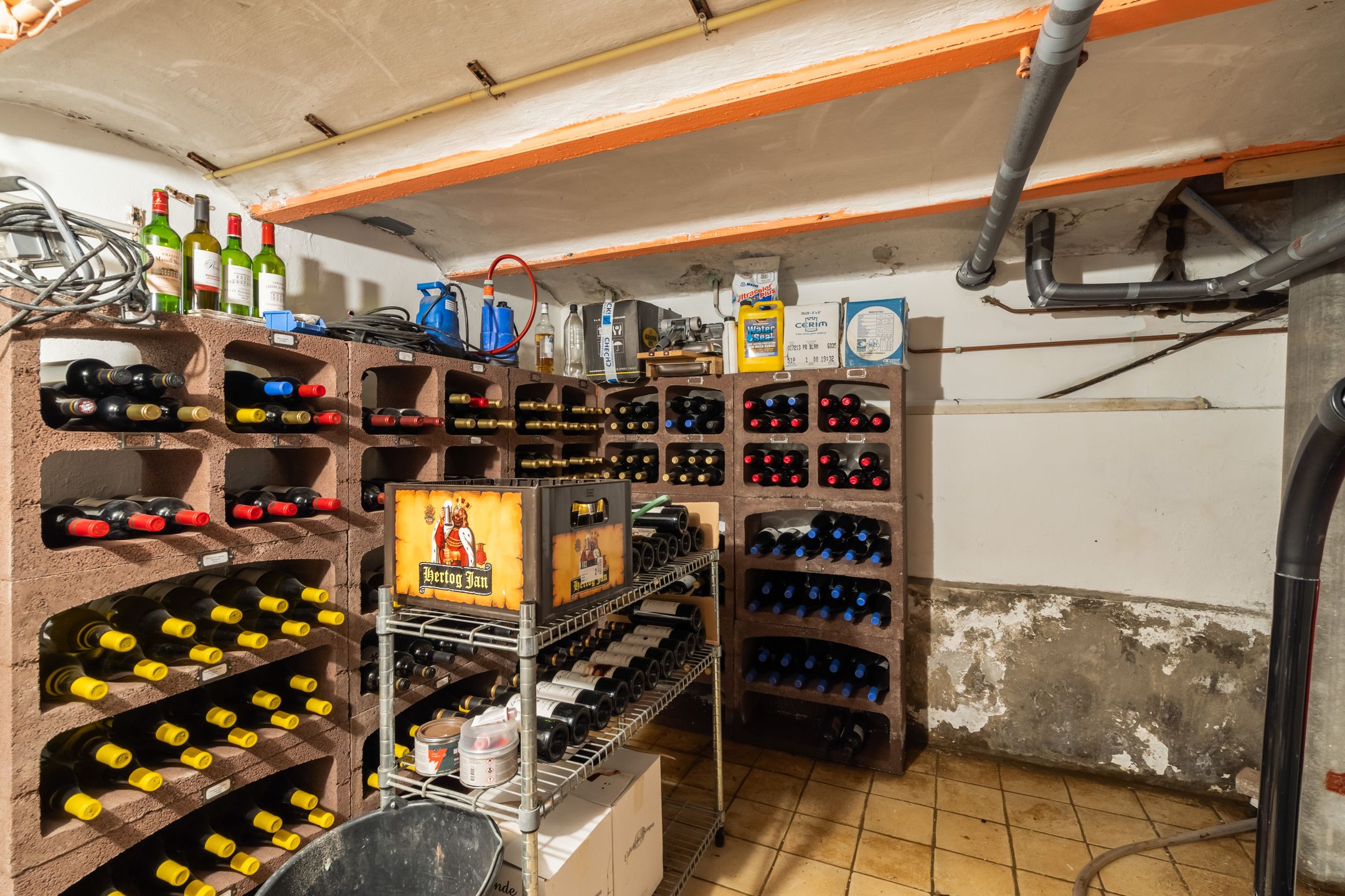 Photo 39 of Burgemeester van Esstraat 58