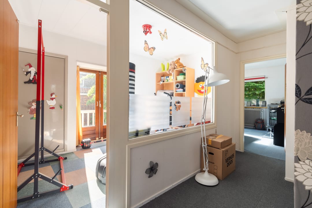 Photo 61 of Burgemeester van Esstraat 58