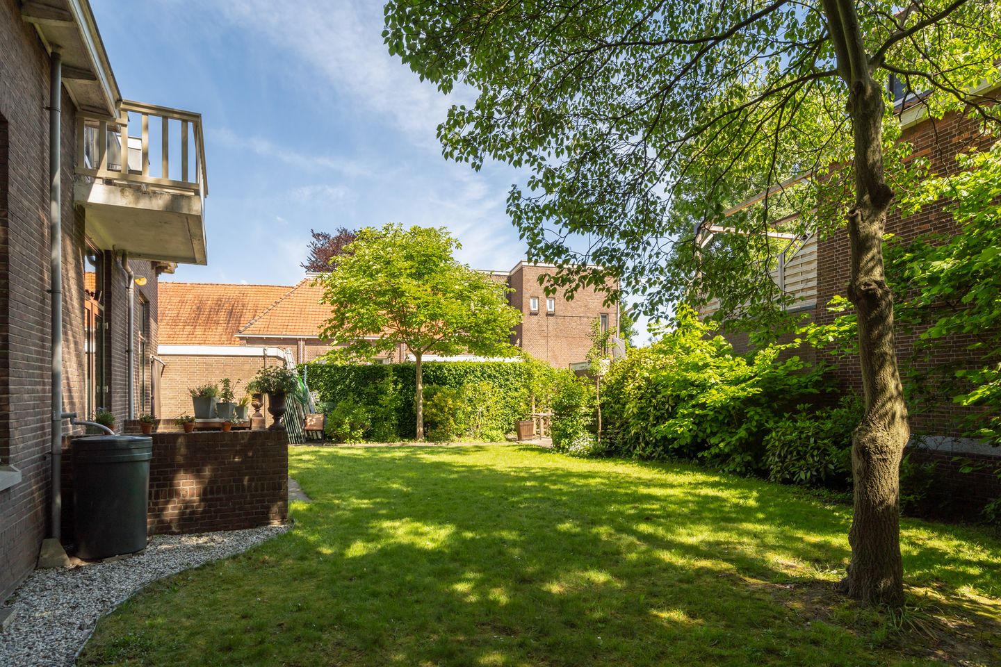 Photo 65 of Burgemeester van Esstraat 58