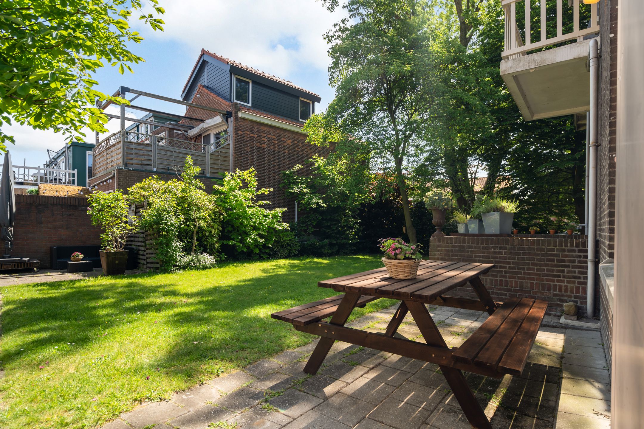 Photo 66 of Burgemeester van Esstraat 58