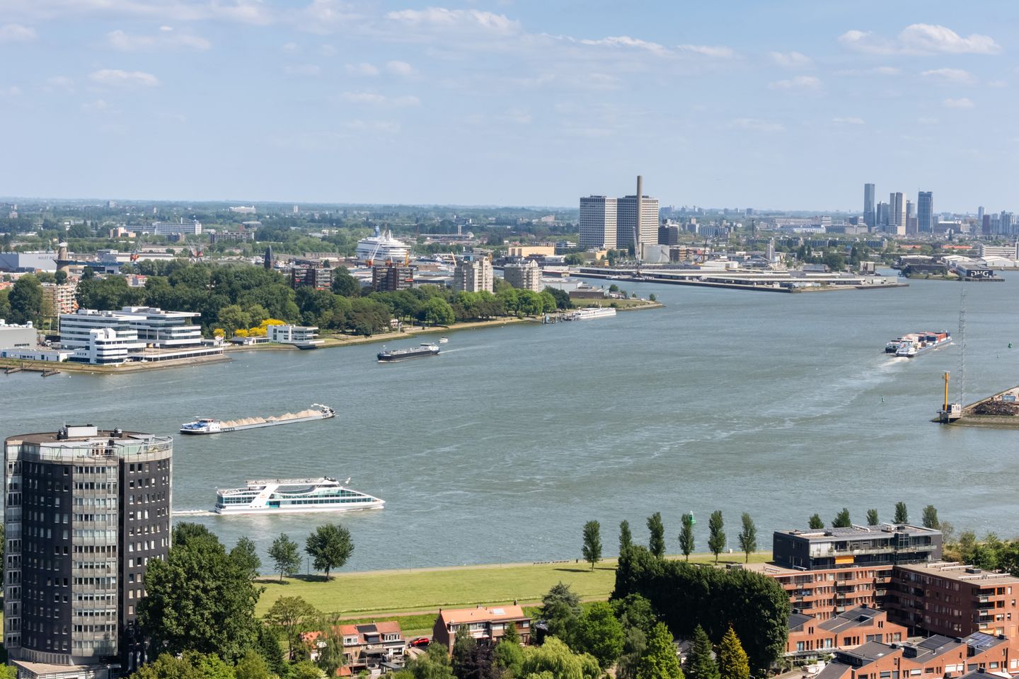 Photo 70 of Burgemeester van Esstraat 58