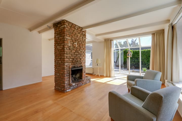 Foto 16 van Prins Bernhardstraat 12