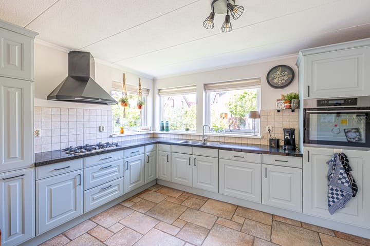 Foto 19 van Da. A.M.L. Frevelstraat 15