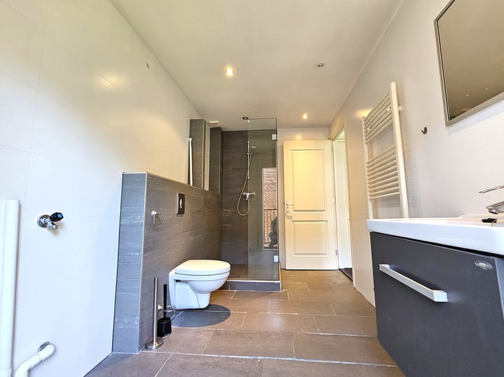 Foto 12 van Waterloostraat 27-A02