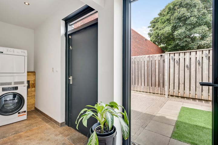 Photo 25 of Scheijmansplein 19