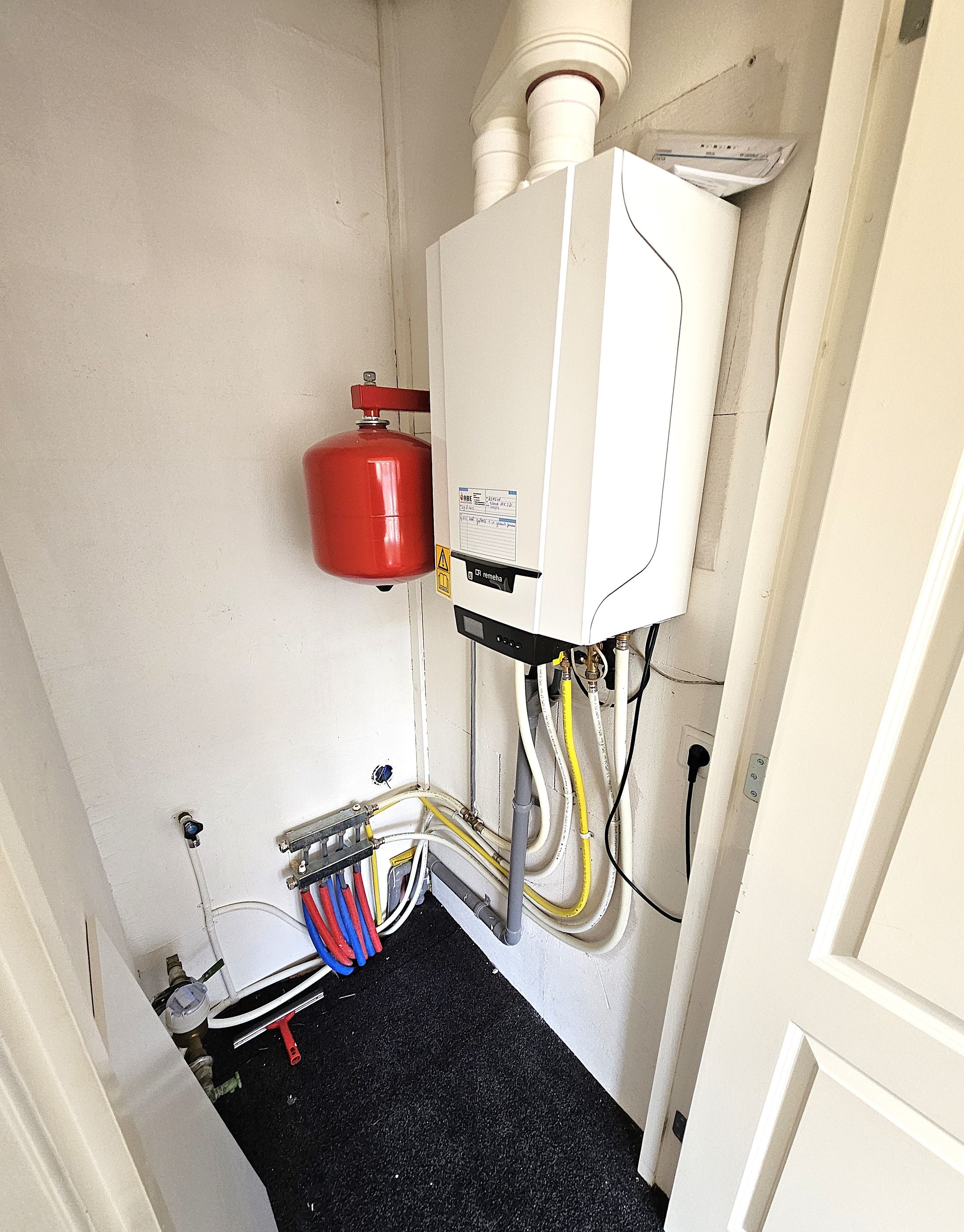 Foto 15 van Waterloostraat 27-A02