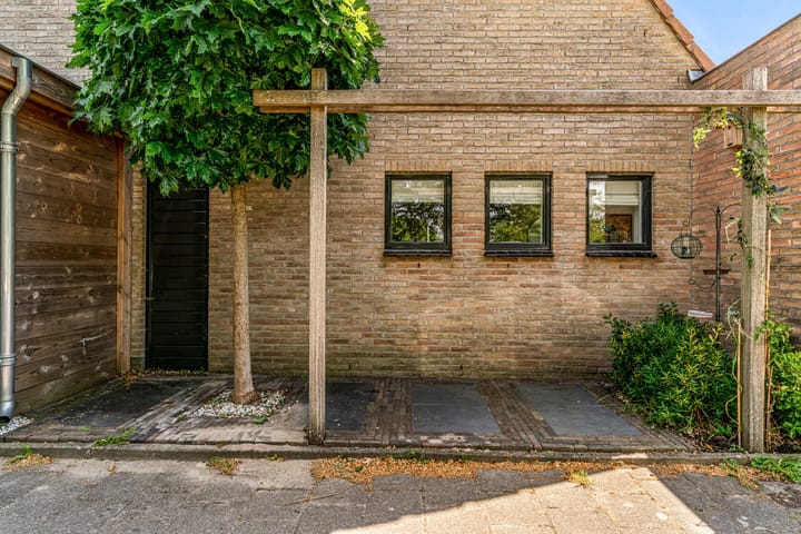 Foto 37 van Anna Blamanstraat 136