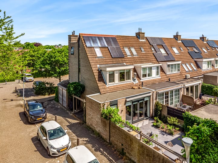 Foto 38 van Anna Blamanstraat 136