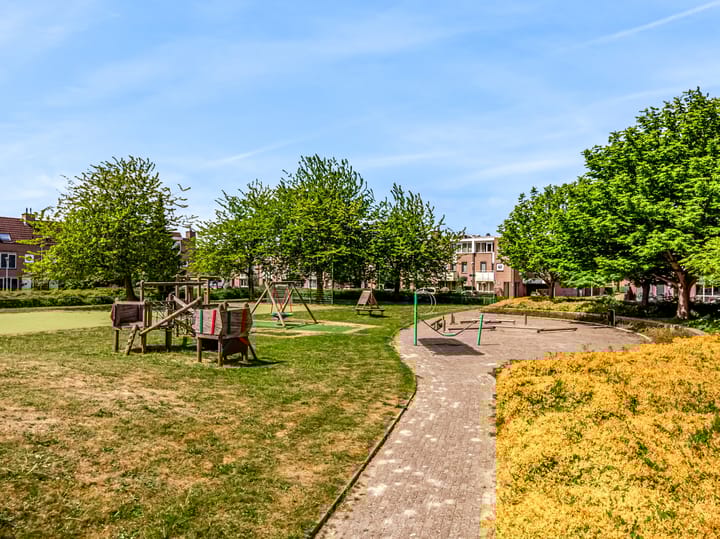 Foto 41 van Anna Blamanstraat 136