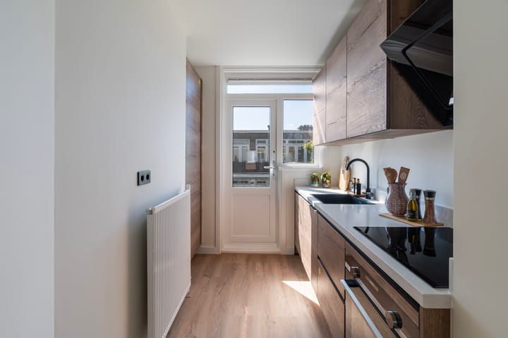 Foto 6 van Reinwardtstraat 110